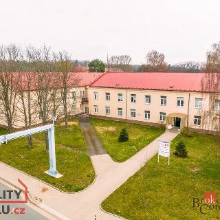 Prodej kanceláře 1562 m² Pardubice