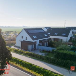 Prodej bytu 3+kk 102 m&sup2; Smiřice