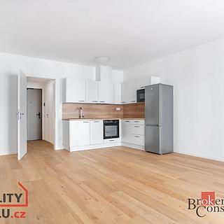 Pronájem bytu 1+kk, garsoniery 37 m² Brno
