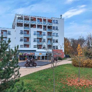 Prodej bytu 3+kk 80 m² Hradec Králové, Rybova