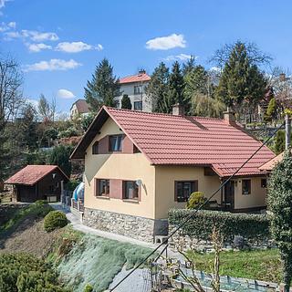 Prodej rodinného domu 93 m&sup2; Osečnice
