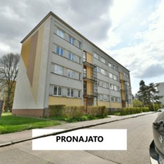 Pronájem bytu 2+kk 44 m² Hradec Králové, V Koutech