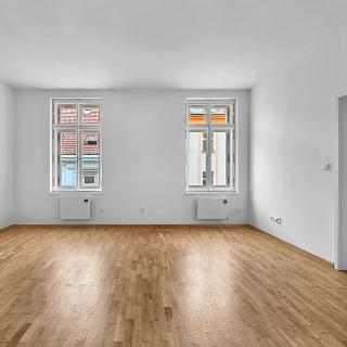 Prodej bytu 2+kk 56 m² Praha