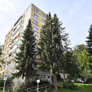 Pronájem bytu 1+kk a garsoniéry 31 m² Trutnov, Slévárenská