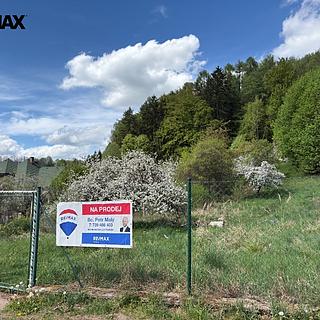 Prodej stavební parcely 1868 m&sup2; Hronov