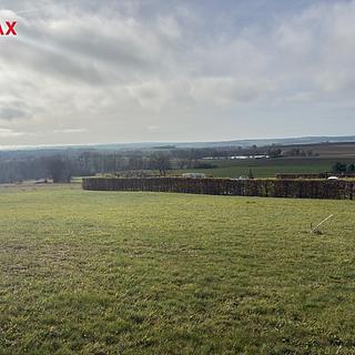 Prodej stavební parcely 3521 m&sup2; Vračovice-Orlov