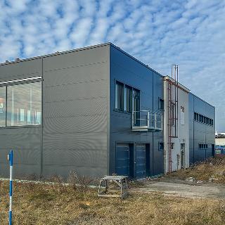 Prodej skladu 1 004 m² Hradec Králové, Bratří Štefanů