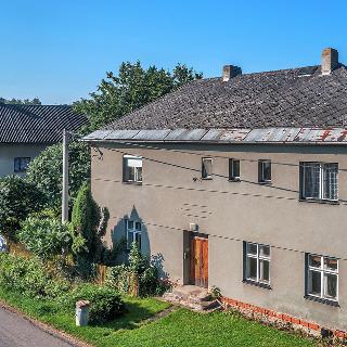 Prodej rodinného domu 181 m² Řetová, 