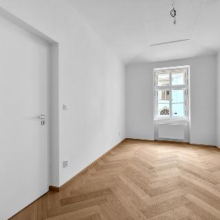 Prodej bytu 2+1 56 m² Praha, Na Neklance