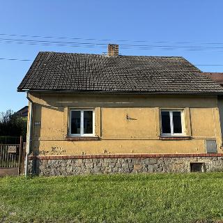 Prodej rodinného domu 71 m² Starý Plzenec, Smetanova