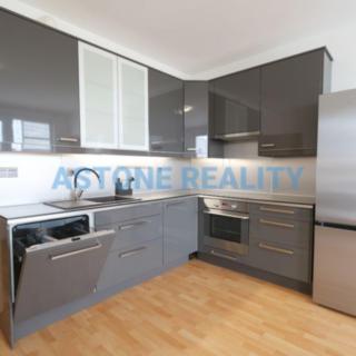 Pronájem bytu 2+kk 60 m² Praha