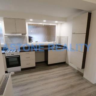 Pronájem bytu 2+1 69 m² Praha, Bošínská