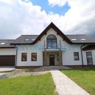 Prodej rodinného domu 370 m² Trnová