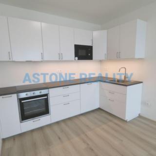 Pronájem bytu 2+kk 58 m² Praha