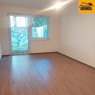 Prodej bytu 1+kk a garsoniéry 32 m² Olomouc, Frištenského