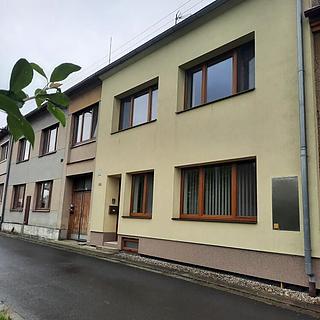 Prodej rodinného domu 295 m&sup2; Velký Týnec