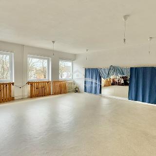 Pronájem obchodu 115 m² Pelhřimov, Pražská