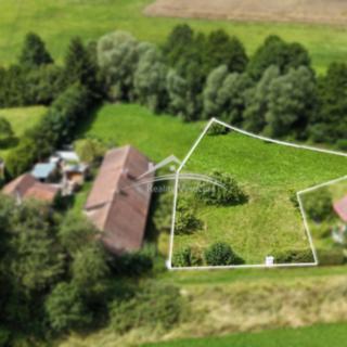 Prodej stavební parcely 1098 m&sup2; Skuhrov