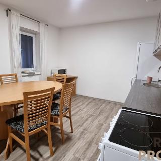 Pronájem bytu 3+1 128 m² Strážnice, Vinohradská