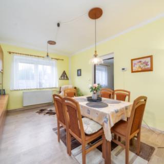 Prodej rodinného domu 140 m&sup2; Příkazy