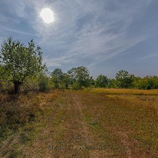 Prodej komerčního pozemku 976 m² Znojmo, Evropská