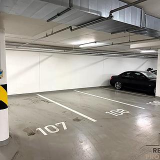 Pronájem garáže 14 m&sup2; Praha