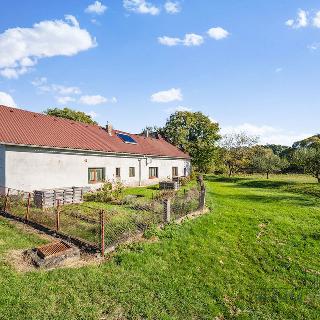 Prodej rodinného domu 170 m² Vrbatův Kostelec, 