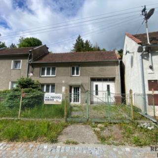 Prodej rodinného domu 90 m² Plumlov, 