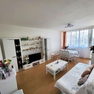 Prodej bytu 2+1 63 m² Praha, Zárubova