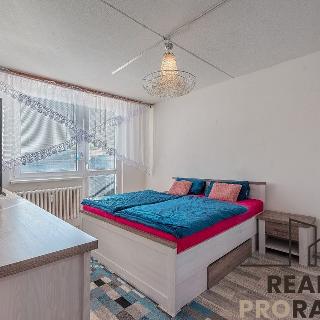 Prodej bytu 4+1 84 m² Znojmo, náměstí Svobody