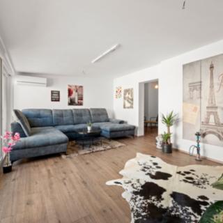 Prodej rodinného domu 256 m² Vážany