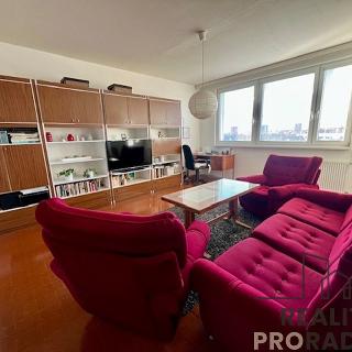 Prodej bytu 3+1 68 m² Hodonín, Luční