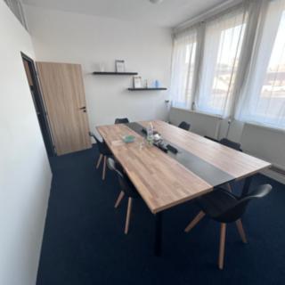 Pronájem kanceláře 38 m&sup2; Blansko