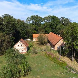 Prodej rodinného domu 850 m² Petřvald