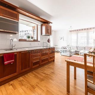 Pronájem bytu 2+kk 56 m² Praha, Na Císařce