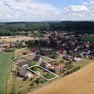 Prodej stavební parcely 813 m&sup2; Brloh