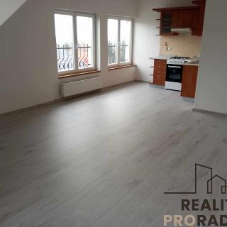 Pronájem bytu 2+kk 64 m² Braškov, V Podlískách