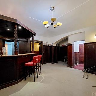 Pronájem obchodu 135 m&sup2; Praha