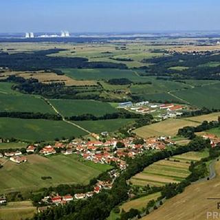 Prodej zemědělské půdy 15454 m&sup2; Černín
