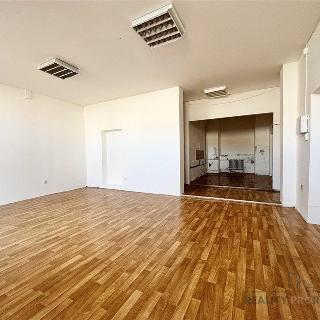 Pronájem obchodu 60 m² Brno, Václavská