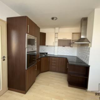Pronájem bytu 3+1 66 m² Ostrava Poruba, Bulharská