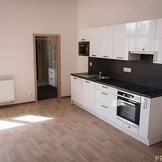 Pronájem bytu 2+kk 53 m&sup2; Olomouc