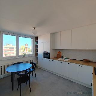 Pronájem bytu 2+1 52 m² Břeclav, Slovácká