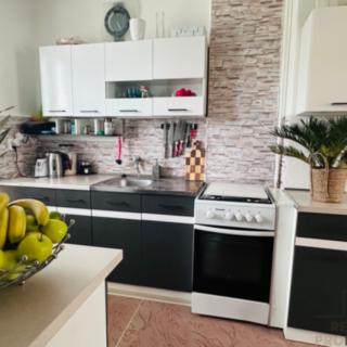 Prodej bytu 2+1 60 m² Hodonín, Pánov