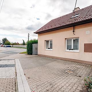 Prodej rodinného domu 142 m&sup2; Bukovany