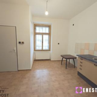 Pronájem skladu 27 m² Praha