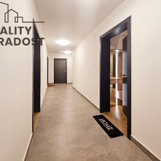 Pronájem bytu 2+kk 52 m² Praha