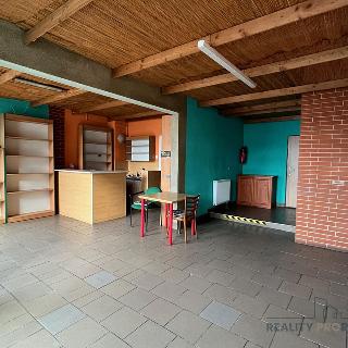 Pronájem obchodu 75 m² Ostrava, Macharova