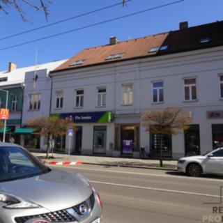 Pronájem obchodu 133 m² Pardubice