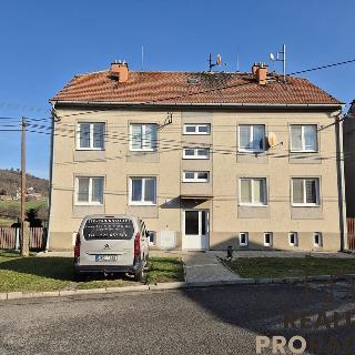 Prodej bytu 3+kk 63 m² Strážovice